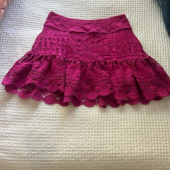 💕Farm Rio Morada Scalloped Mini Skirt NWT Size Medium💕 - Picture 13 of 13